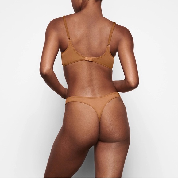 NWT SKIMS Ultra Fine Mesh Underwire Scoop Bra in bronze 34DDD - Picture 3 of 6